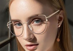 Когда очки просят замены