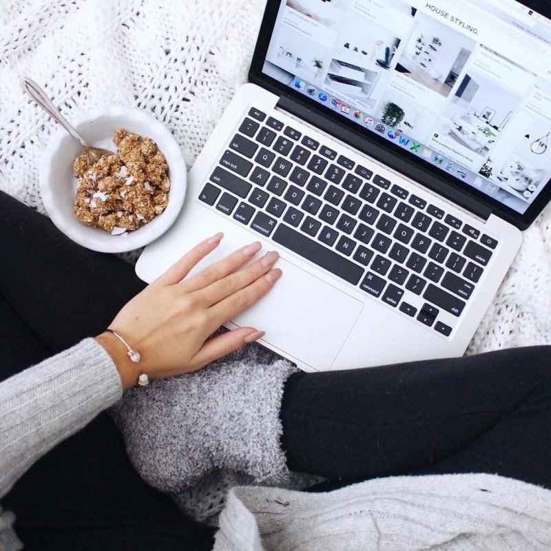 Як знизити навантаження на очі під час роботи за комп'ютером