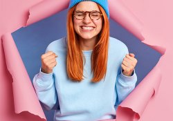 Даруємо оправу до лінз