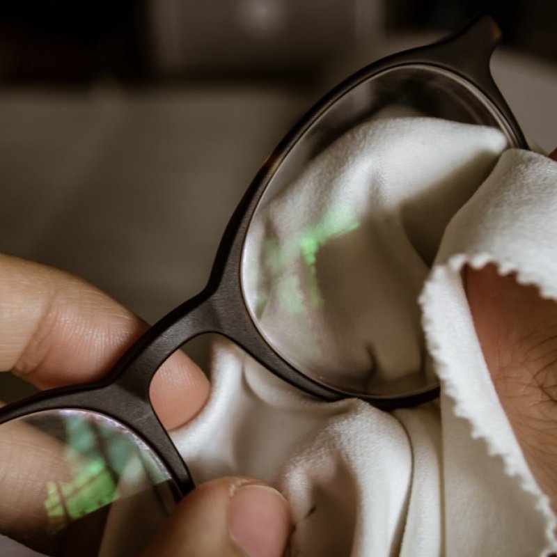 П'ять категорій предметів, які не можна залишати в машині влітку