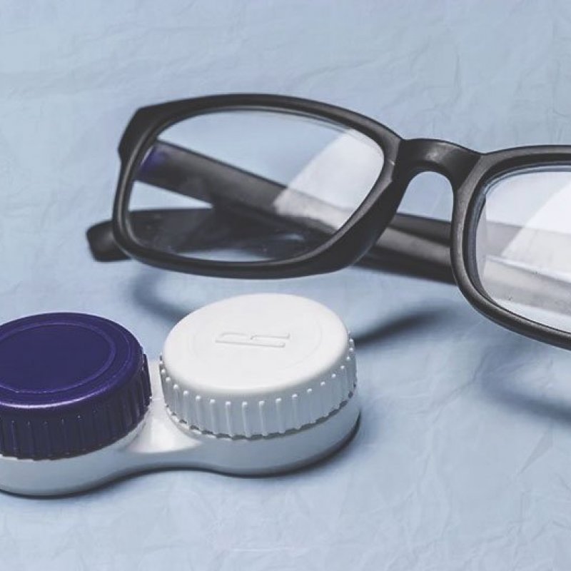 Правда і неправда про контактні лінзи (частина 2)