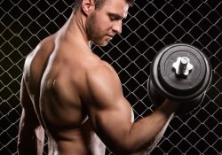 Який вид тренувань у тренажерному залі може зашкодити вашому зору