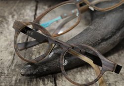 Оправи з натуральних матеріалів