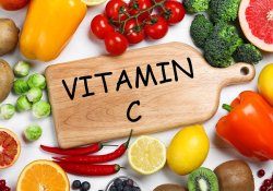 Дослідники визначили вітамін, який найбільше позитивно впливає на здоров'я зору.